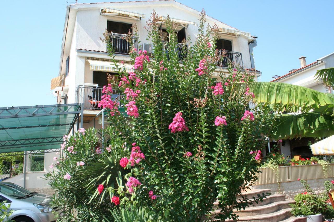 Apartments Jann Veglia Exterior foto